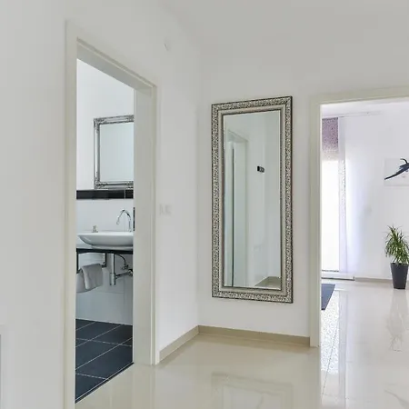 Apartment Olujic *