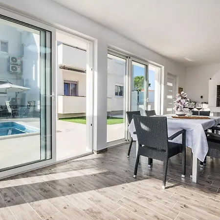 Apartment Olujic